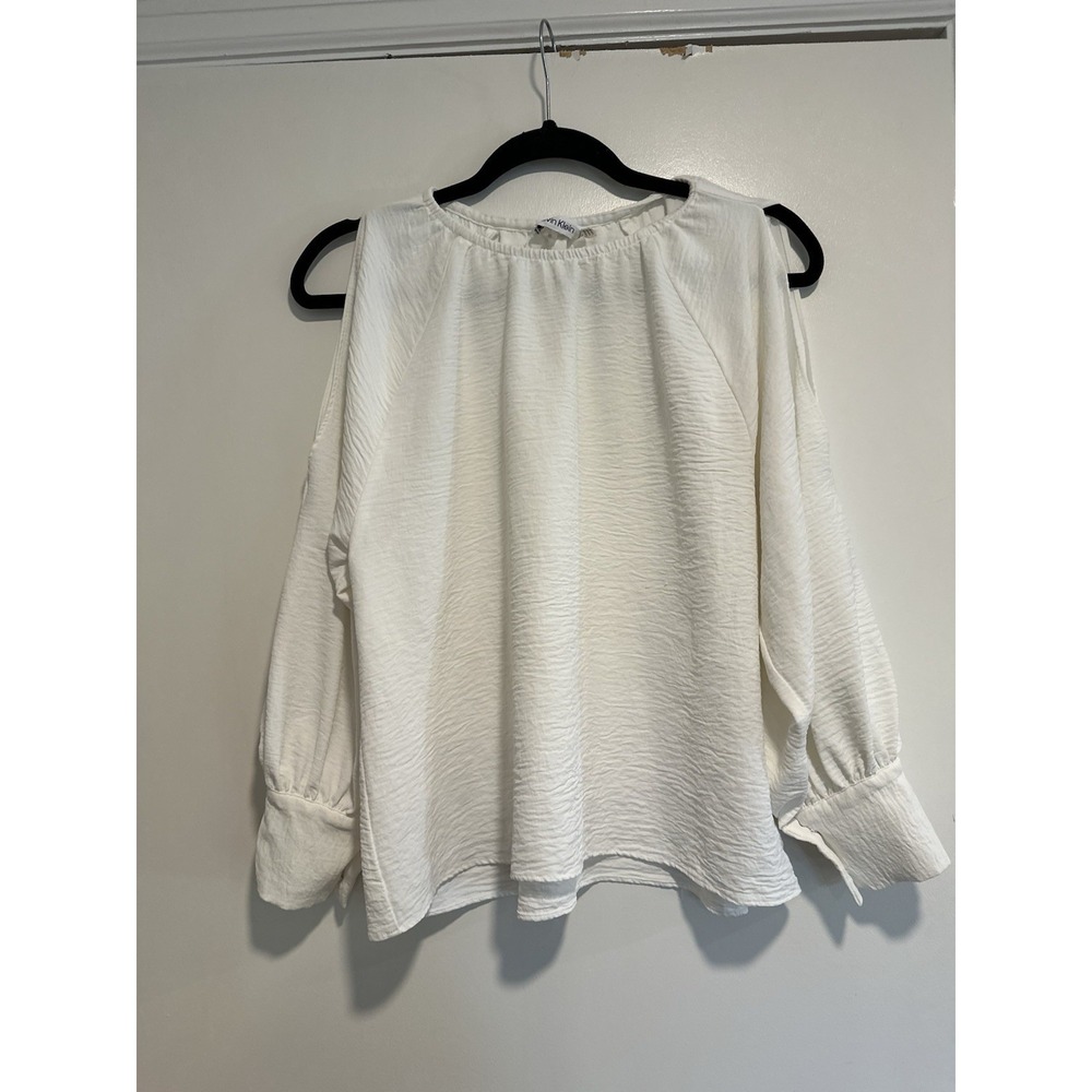 Calvin Klein Women's Medium Cold Shoulder White Blouse. Crushed Textured Fabric.
